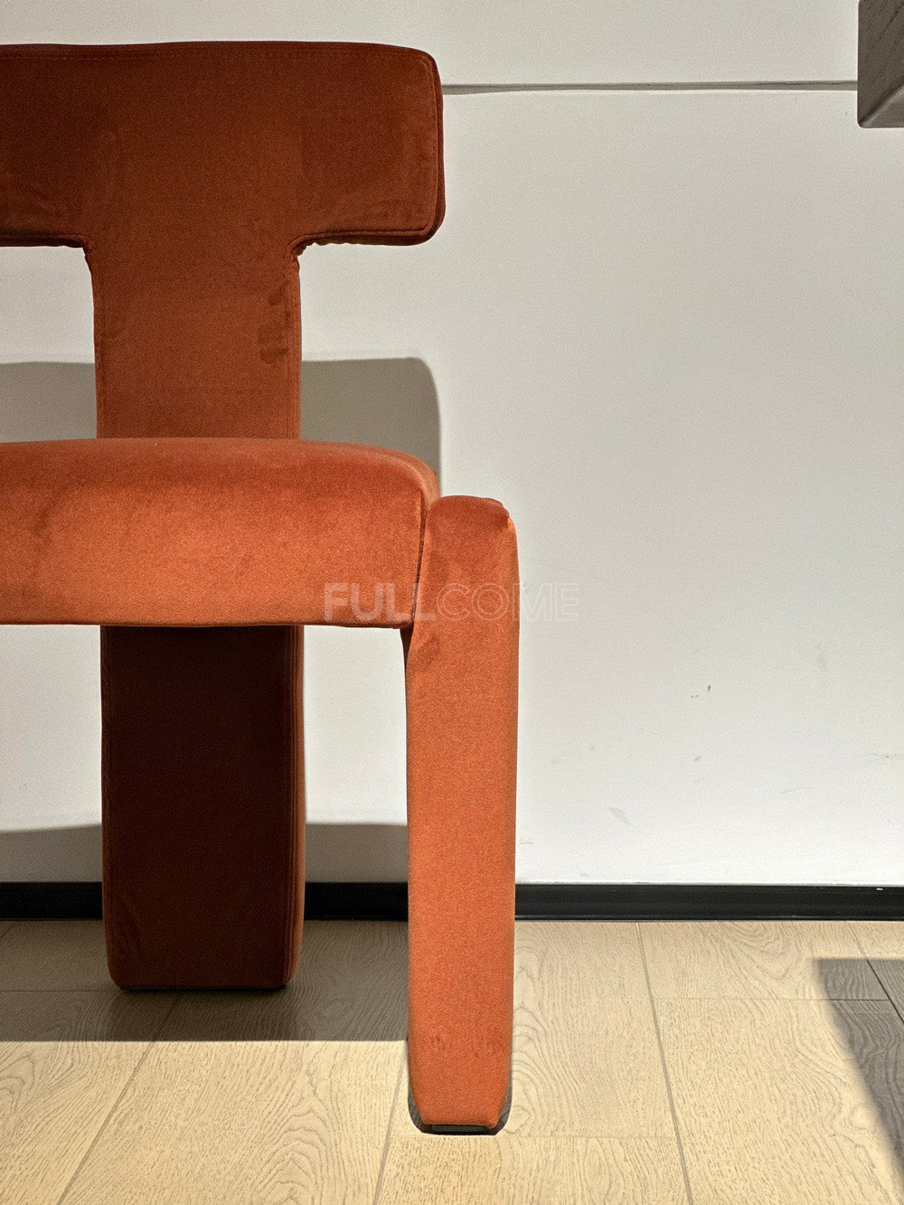 The T-Back Lounge Chair
