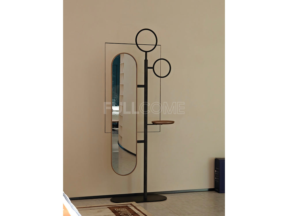 The Circle Frame Standing Mirror