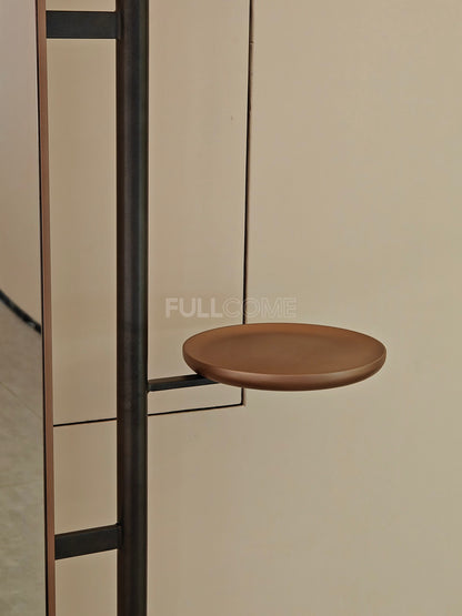 The Circle Frame Standing Mirror