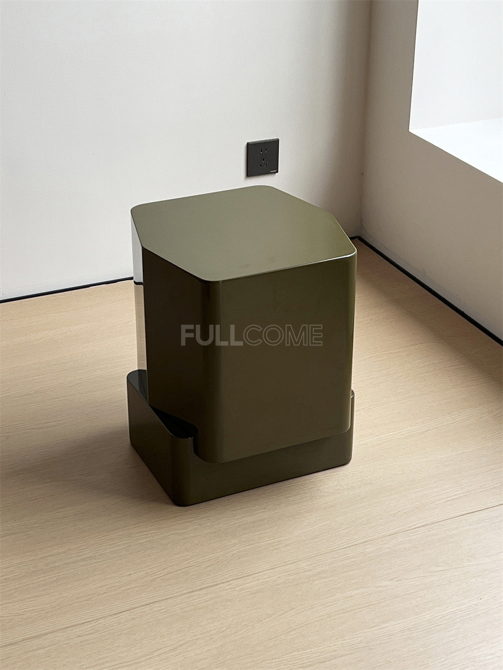 The Glossy Block Side Table