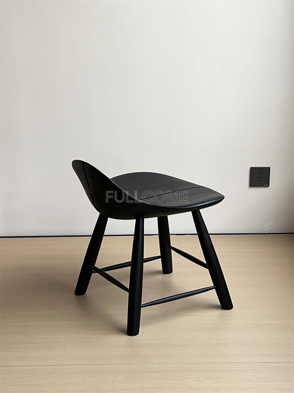The Split Shell Lounge Chair