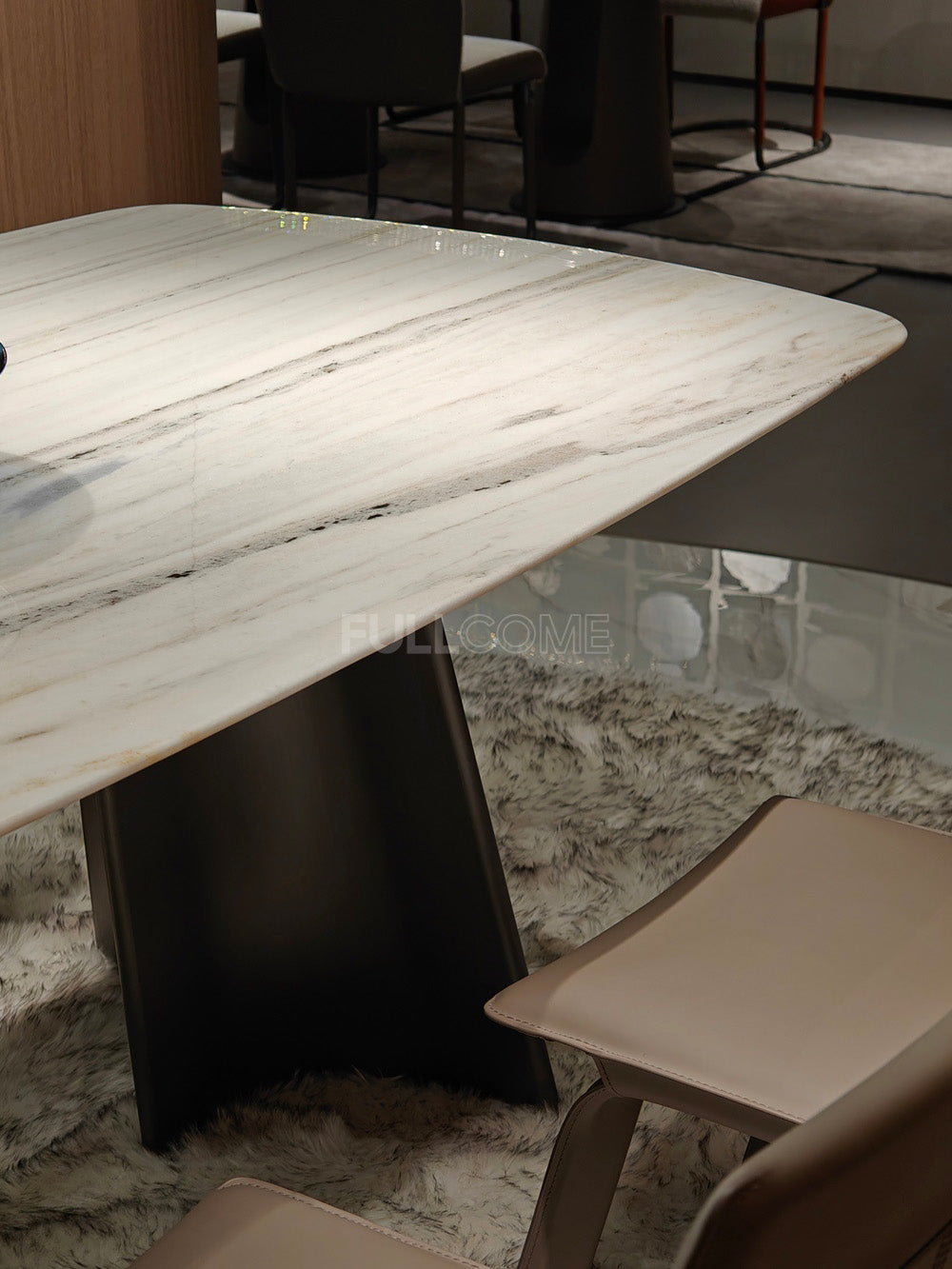 The Pale Band Dining Table