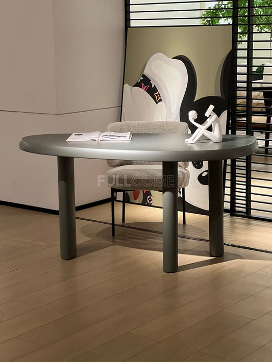 The Soft-Edge Desk