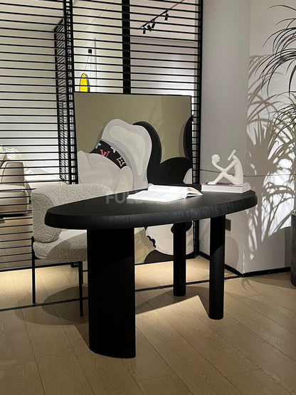 The Soft-Edge Desk