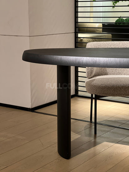 The Soft-Edge Desk