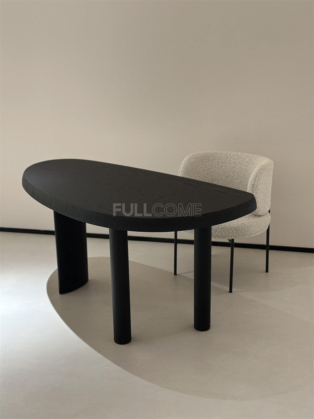 The Rounded Grain Desk