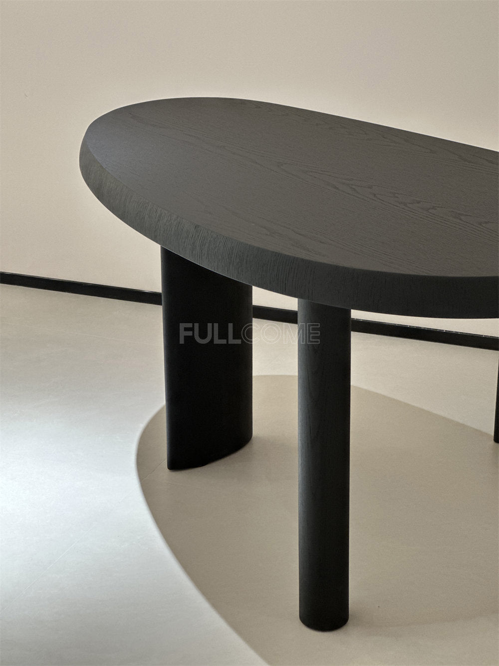 The Rounded Grain Desk