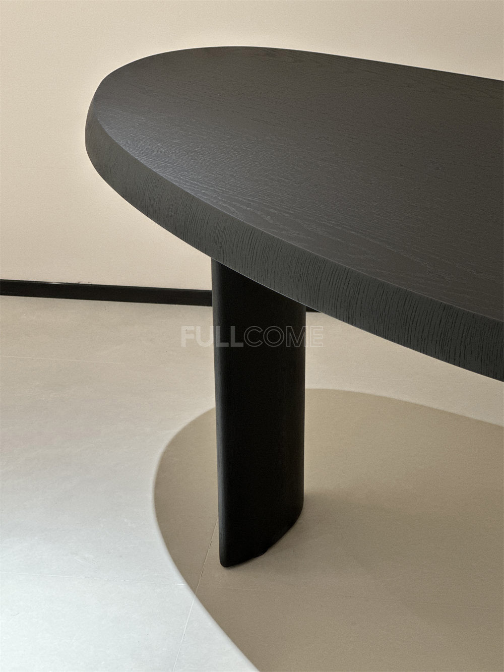 The Rounded Grain Desk