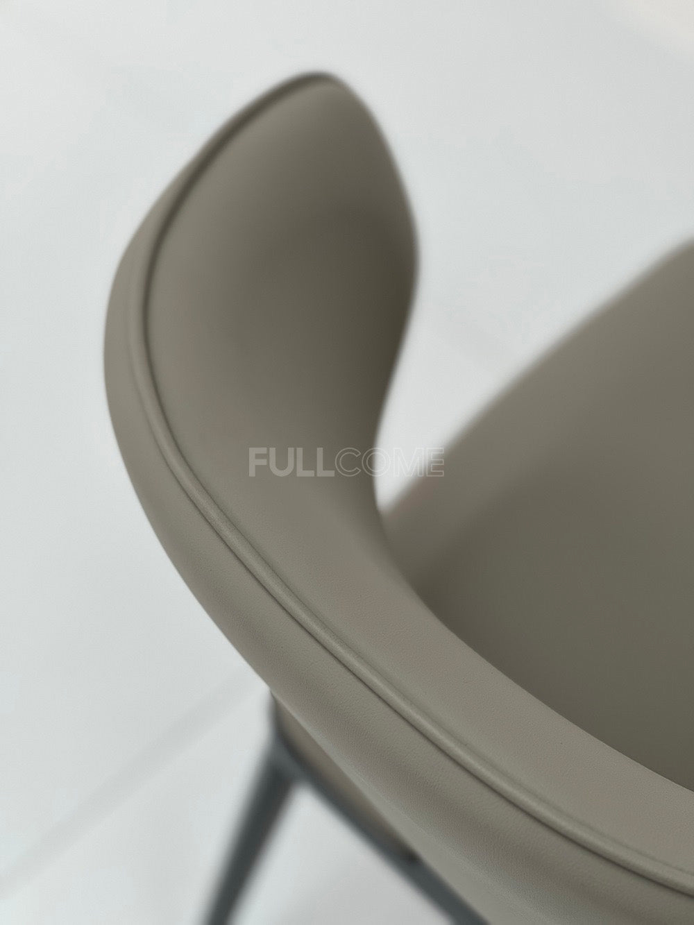 The Floating Halo Dining Chair