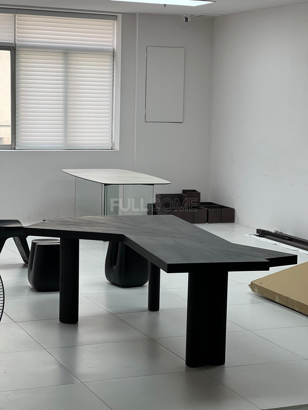 The Radiating Star Dining Table