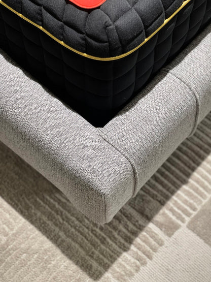 The Square Grid Bed