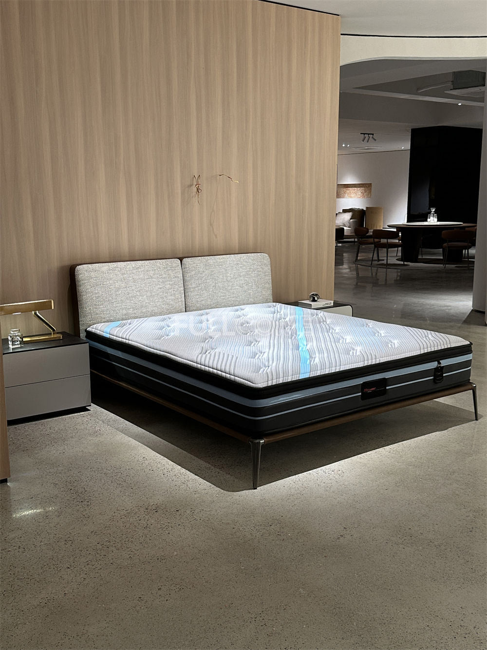 The Low Panel Bed
