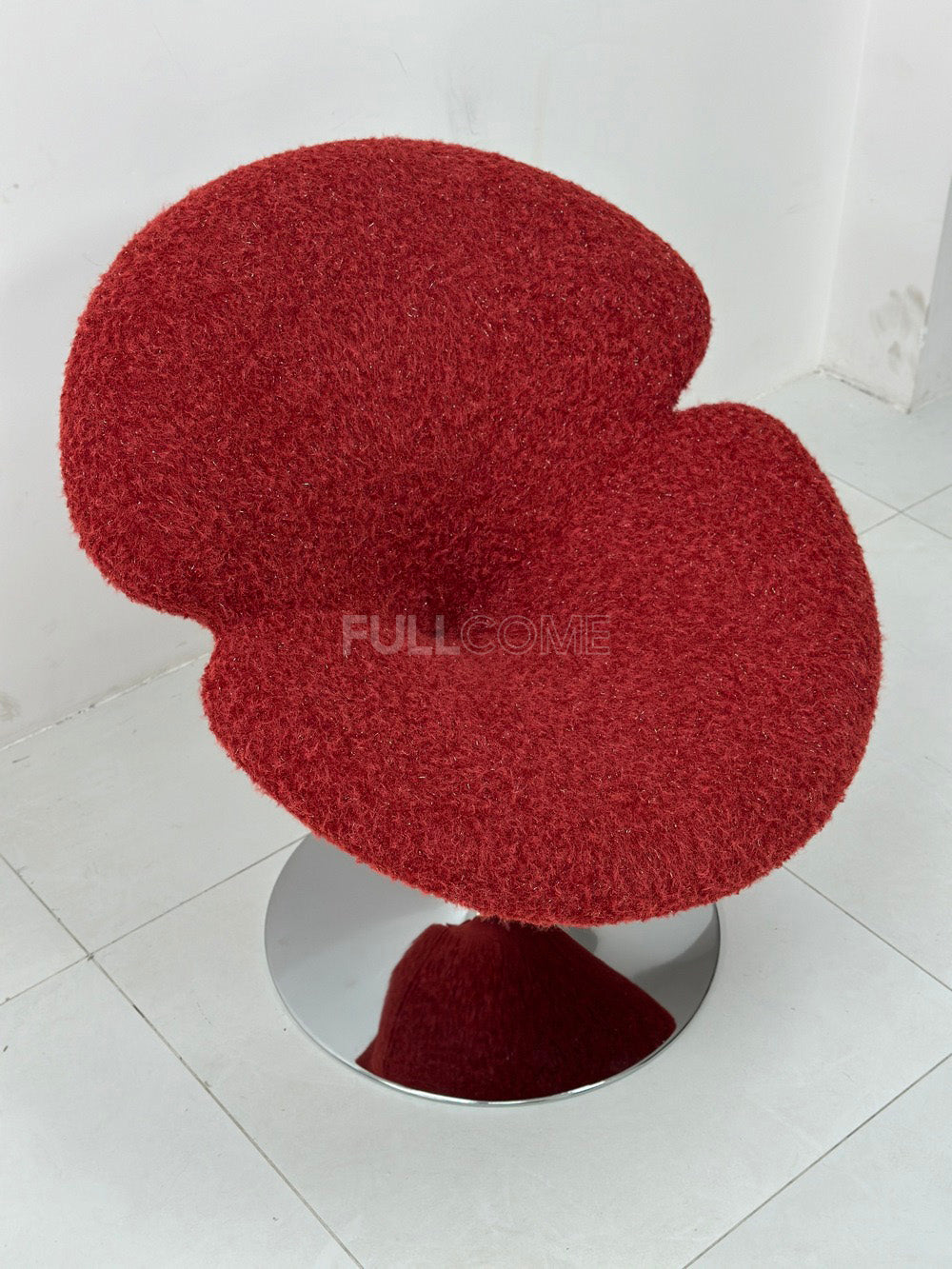 The Poppy Swivel Chair