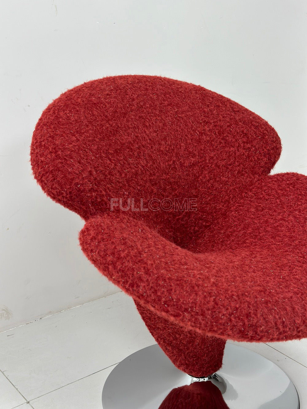 The Poppy Swivel Chair