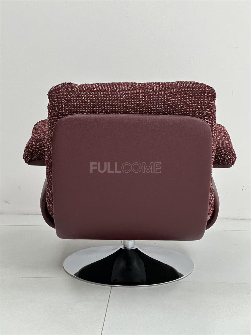 The Flecked Swivel Lounge