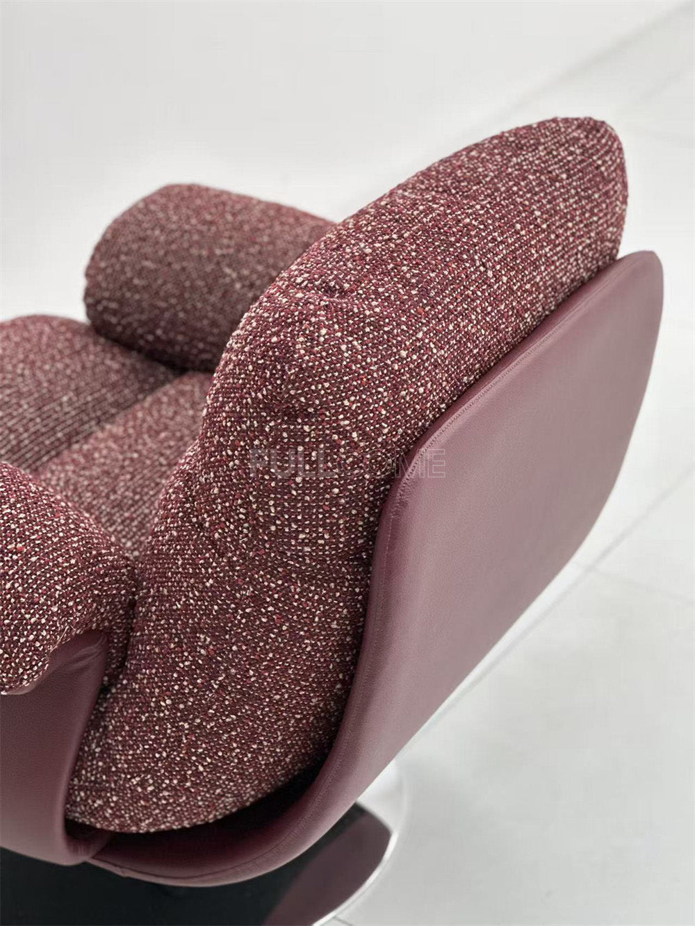 The Flecked Swivel Lounge