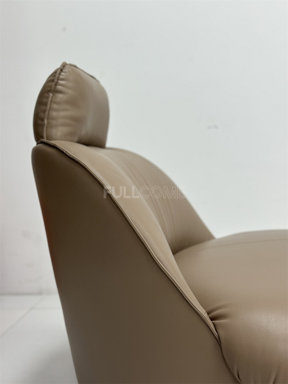 The Mushroom Lounge Chair