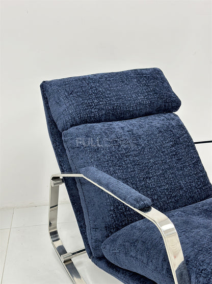 The Flat Bar Sled Lounge Chair