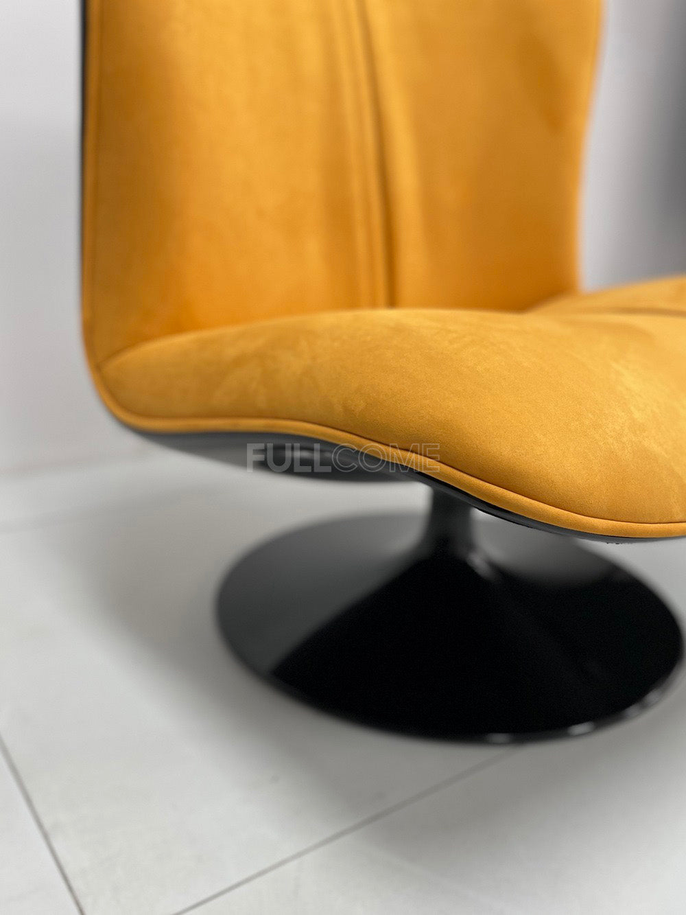 The Pedestal Slipper Chair