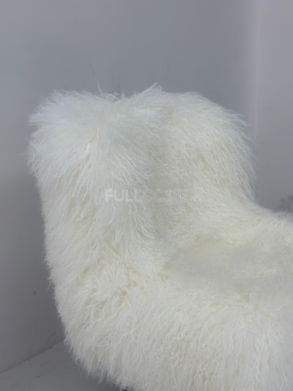 The Snowdrift Chair