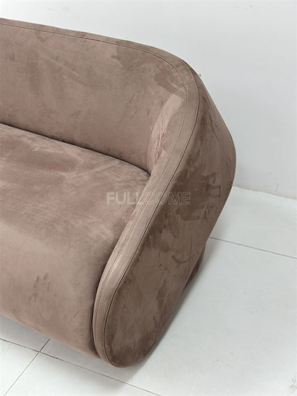 The Tub Settee
