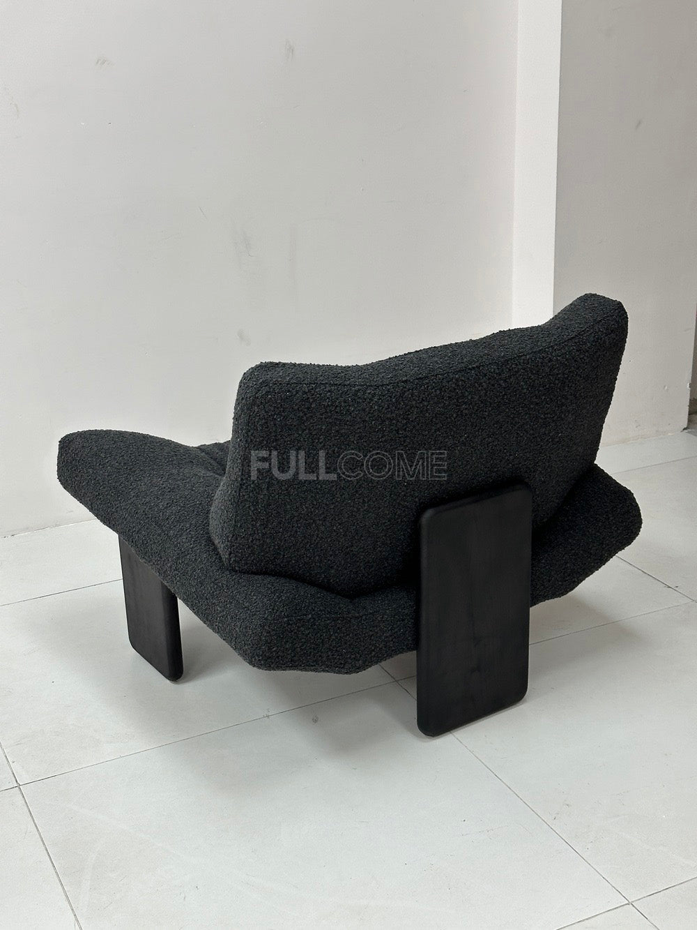 The Tufted Boucle Lounge