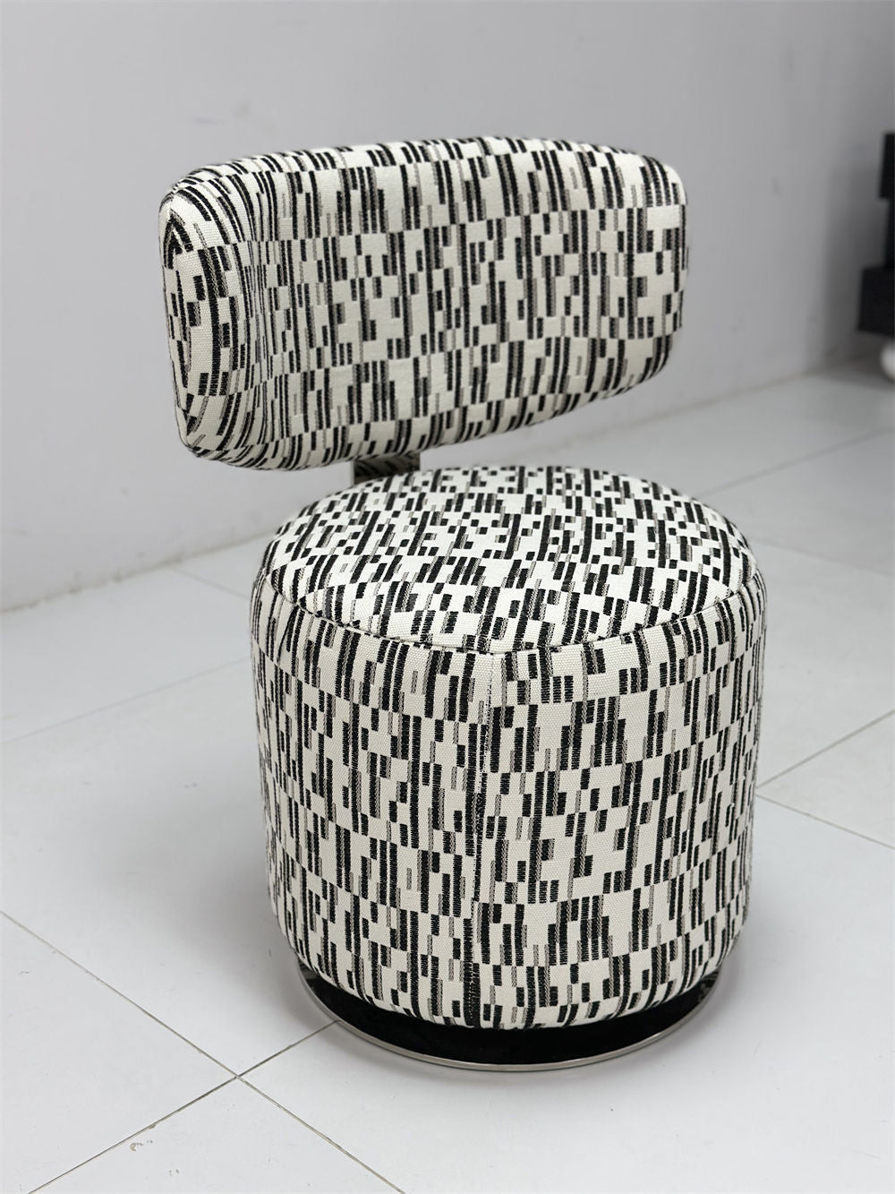 The Perch Swivel Chair