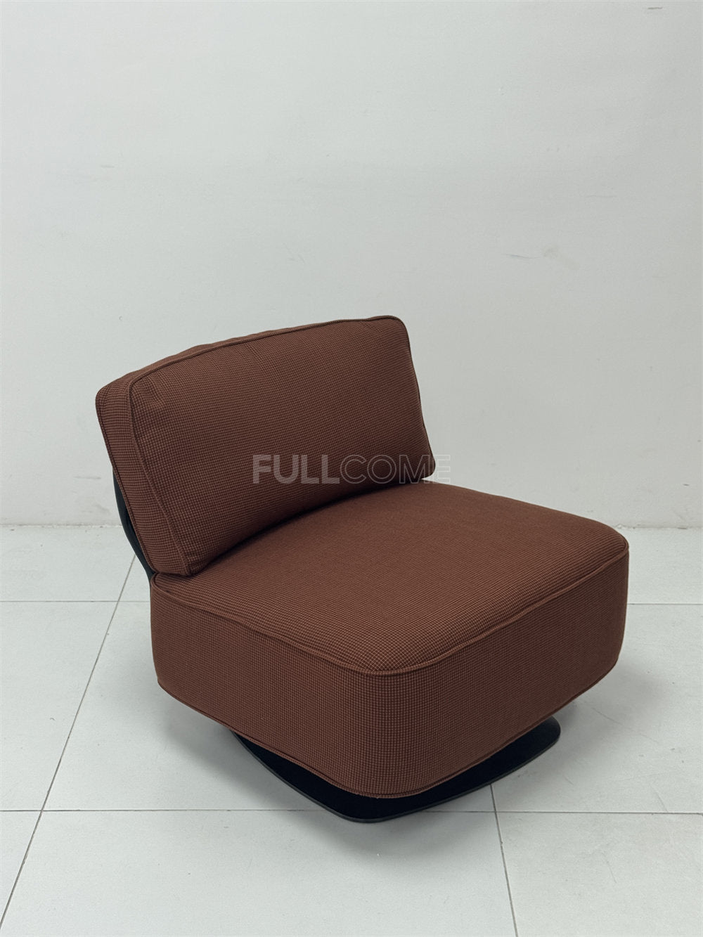 The Shell Lounge Chair