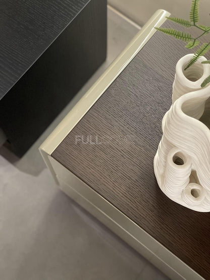 The Ivory Wood Cap Nightstand