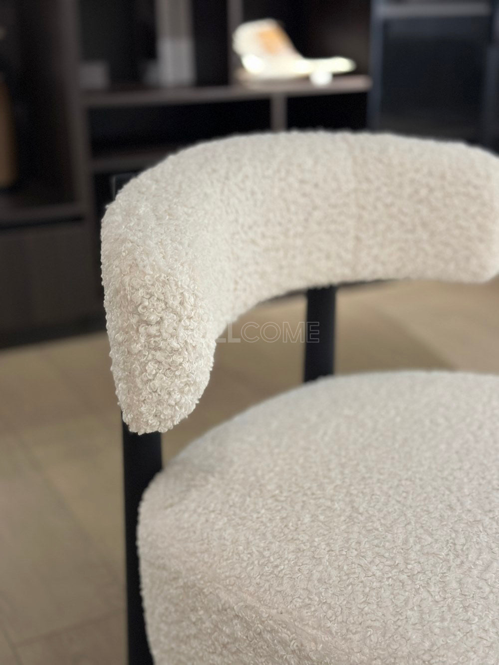 The Cradle Post Chair