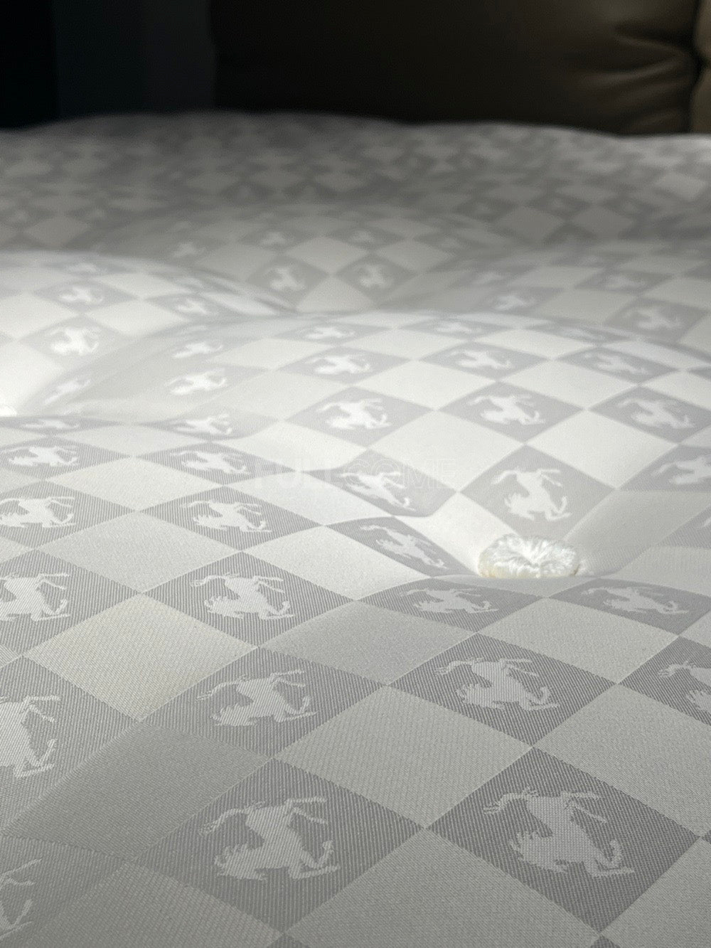 The Crest Square Mattress