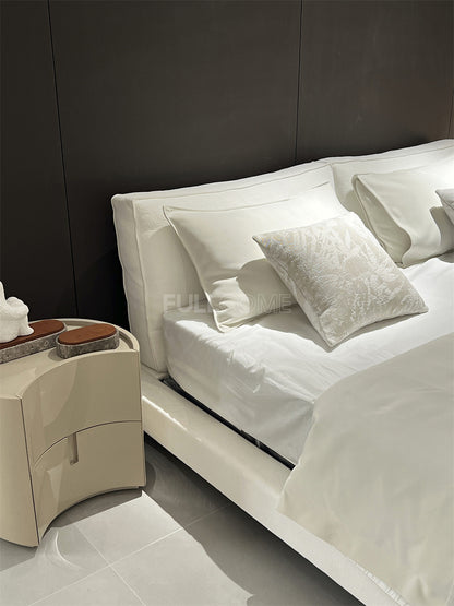 The Panel Back Bed