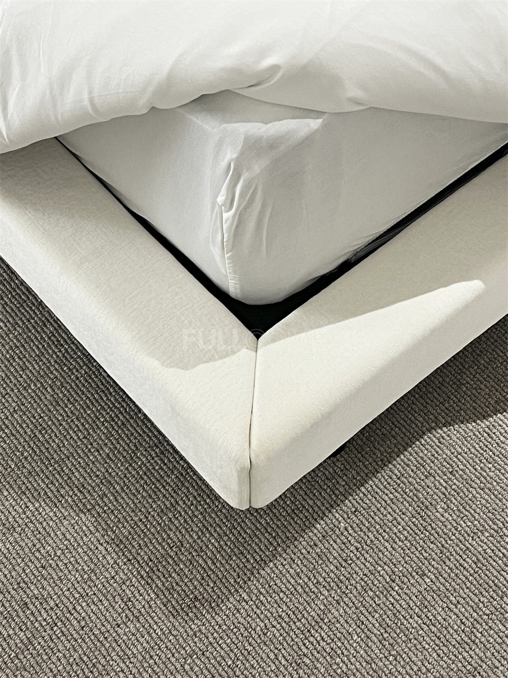 The Panel Back Bed