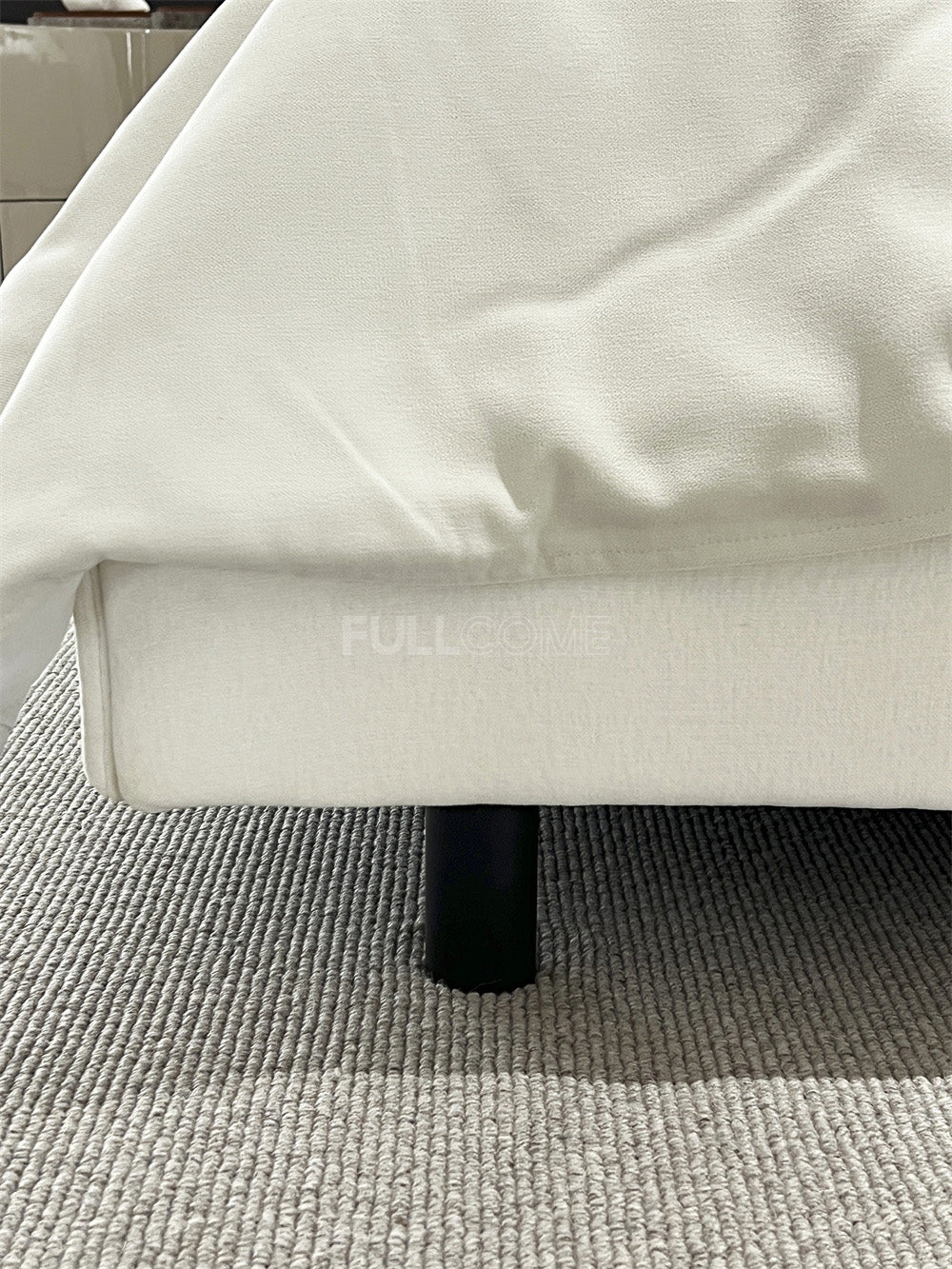 The Panel Back Bed