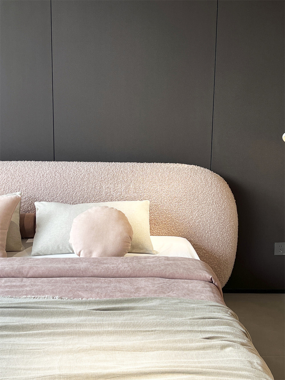 The Embrace Bed