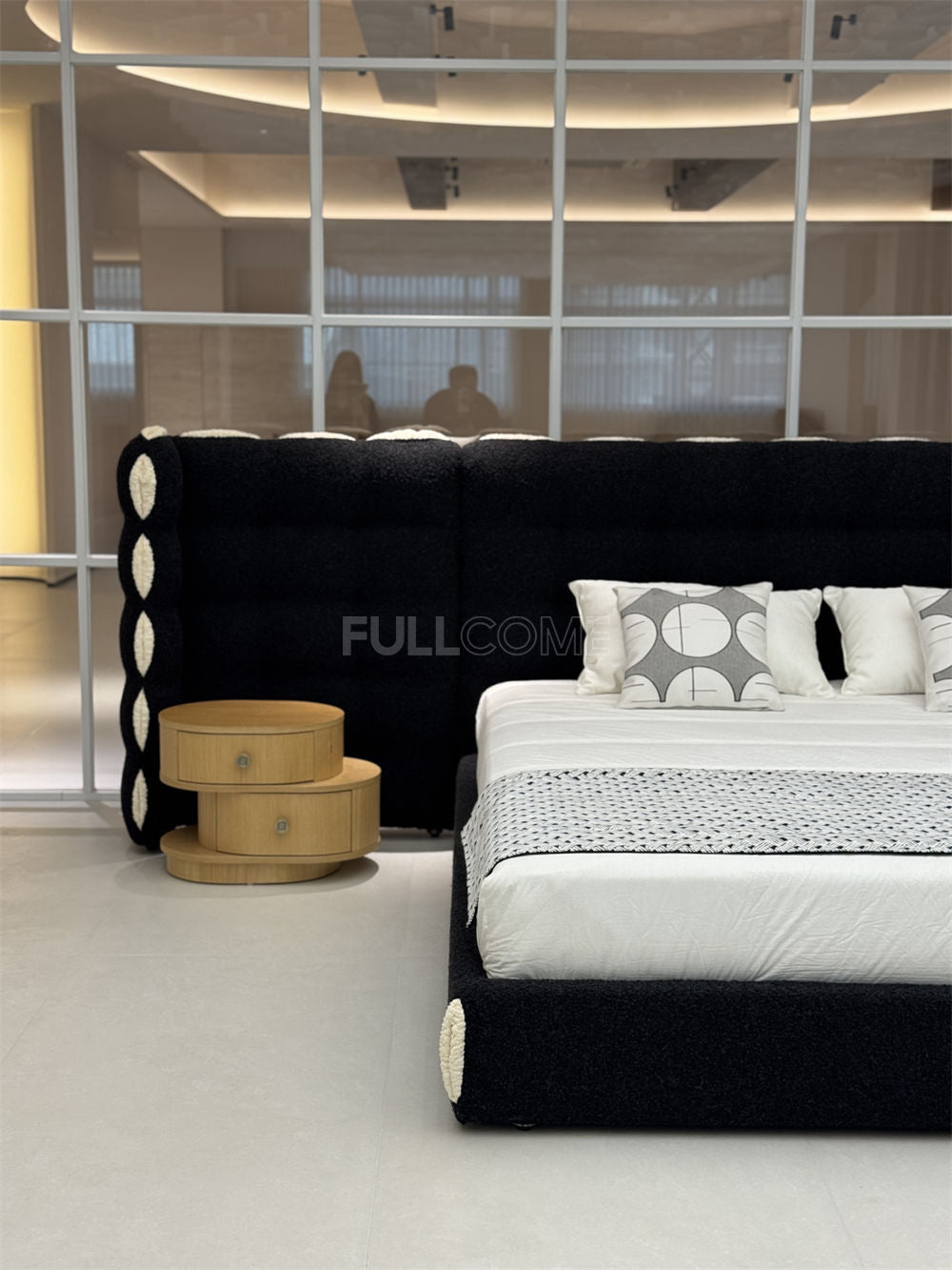 The Wide Screen Bed