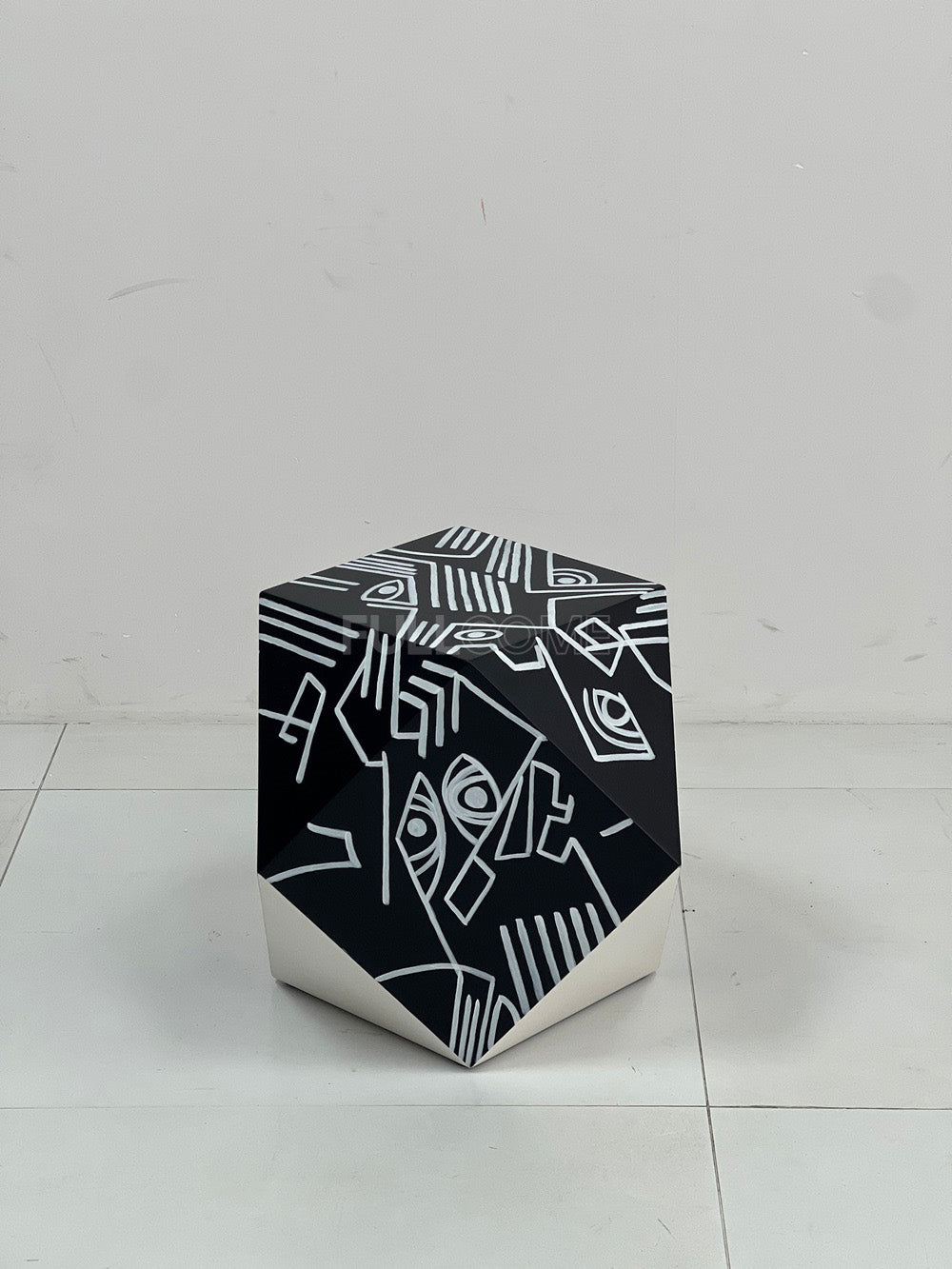 The Line Art Facet Side Table
