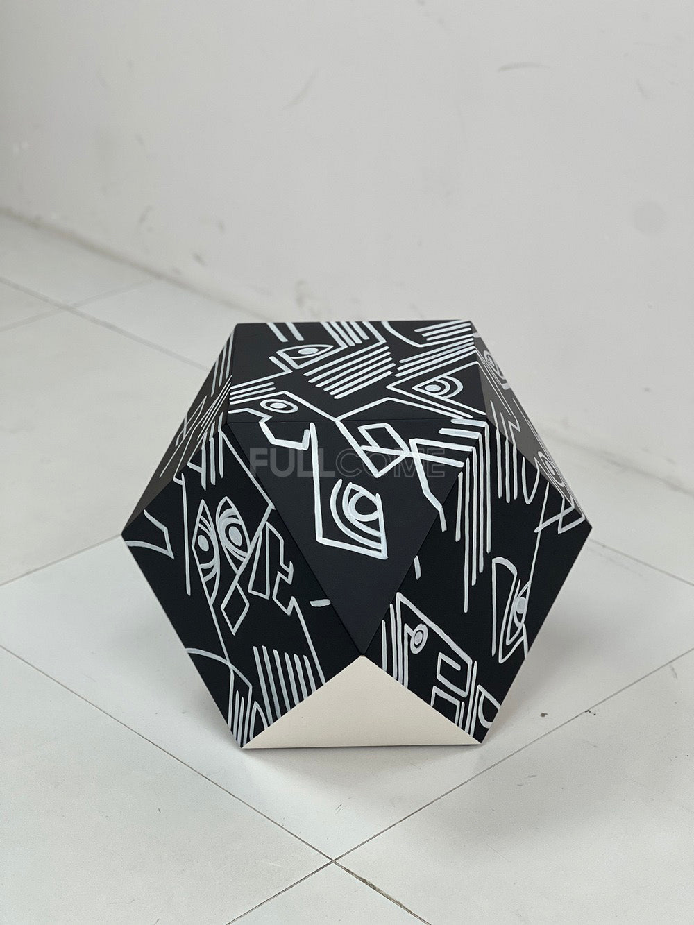 The Line Art Facet Side Table