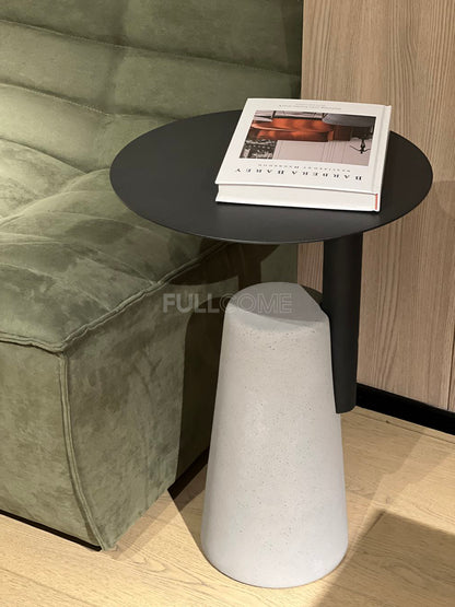 The Cone and Disc Nesting Side Tables