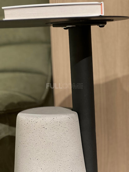 The Cone and Disc Nesting Side Tables