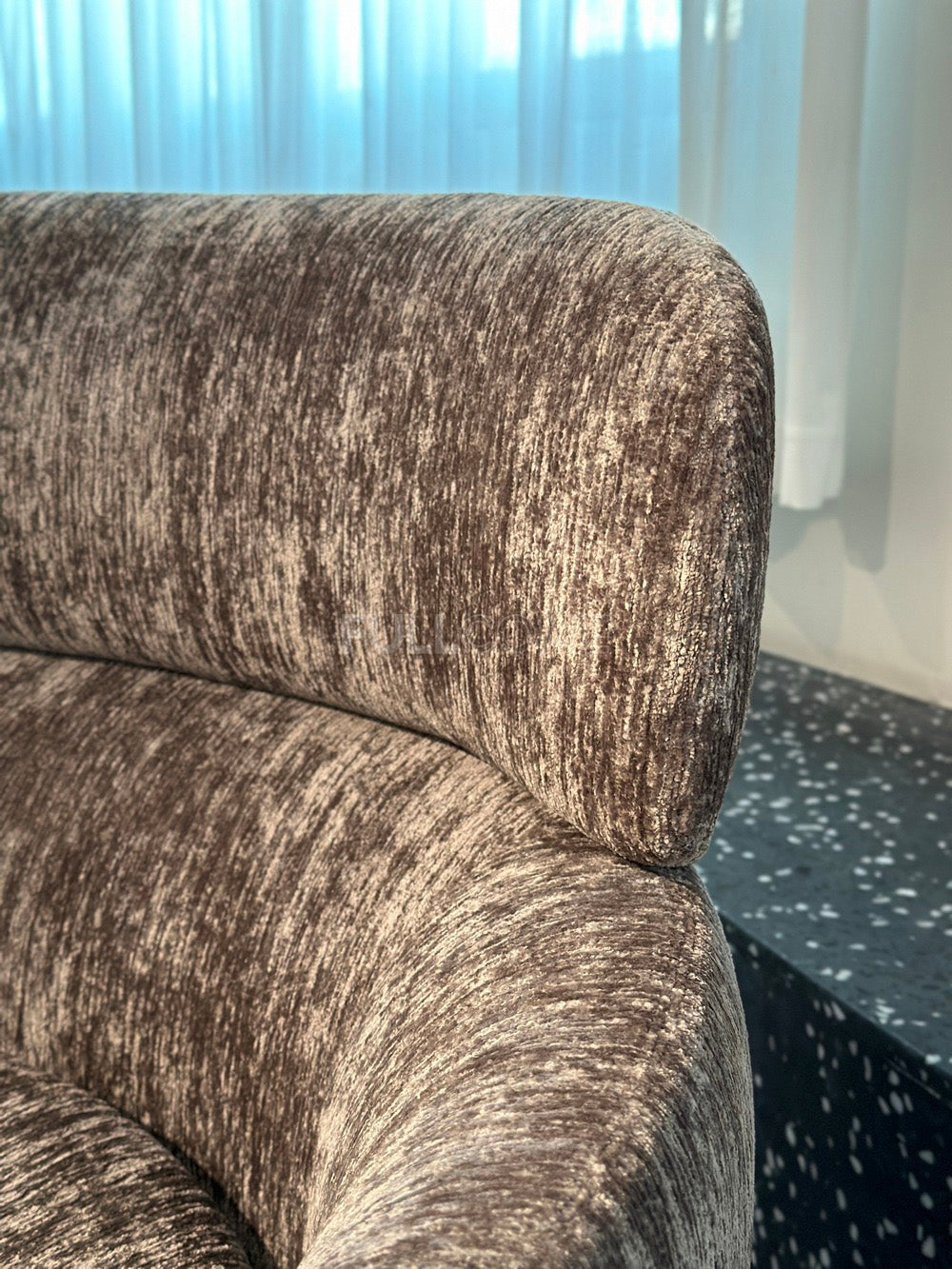 The Cap Top Lounge Chair