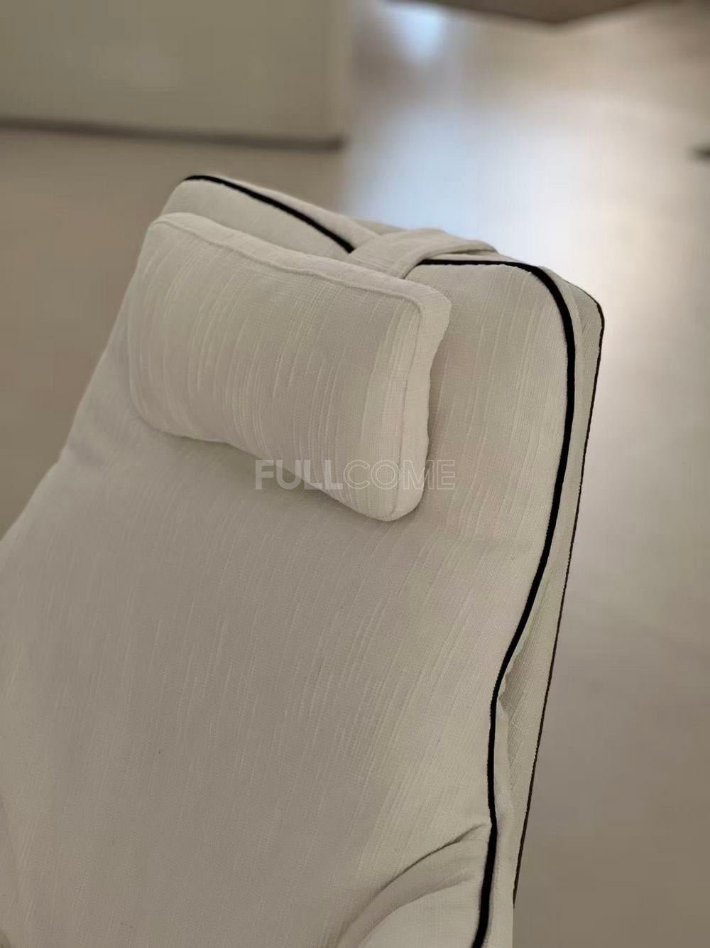 The Piped Outline Wing Chair