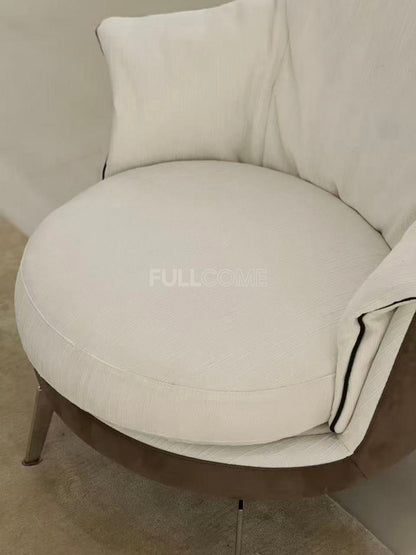 The Piped Outline Wing Chair