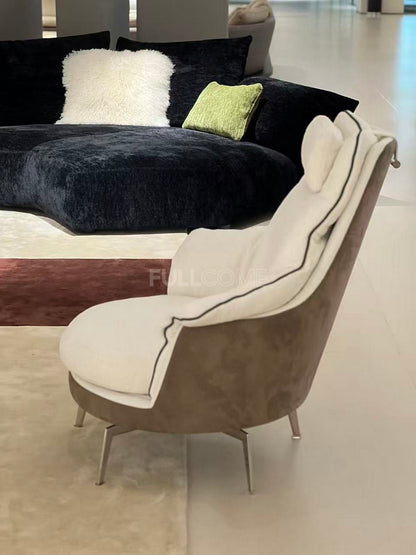 The Piped Outline Wing Chair