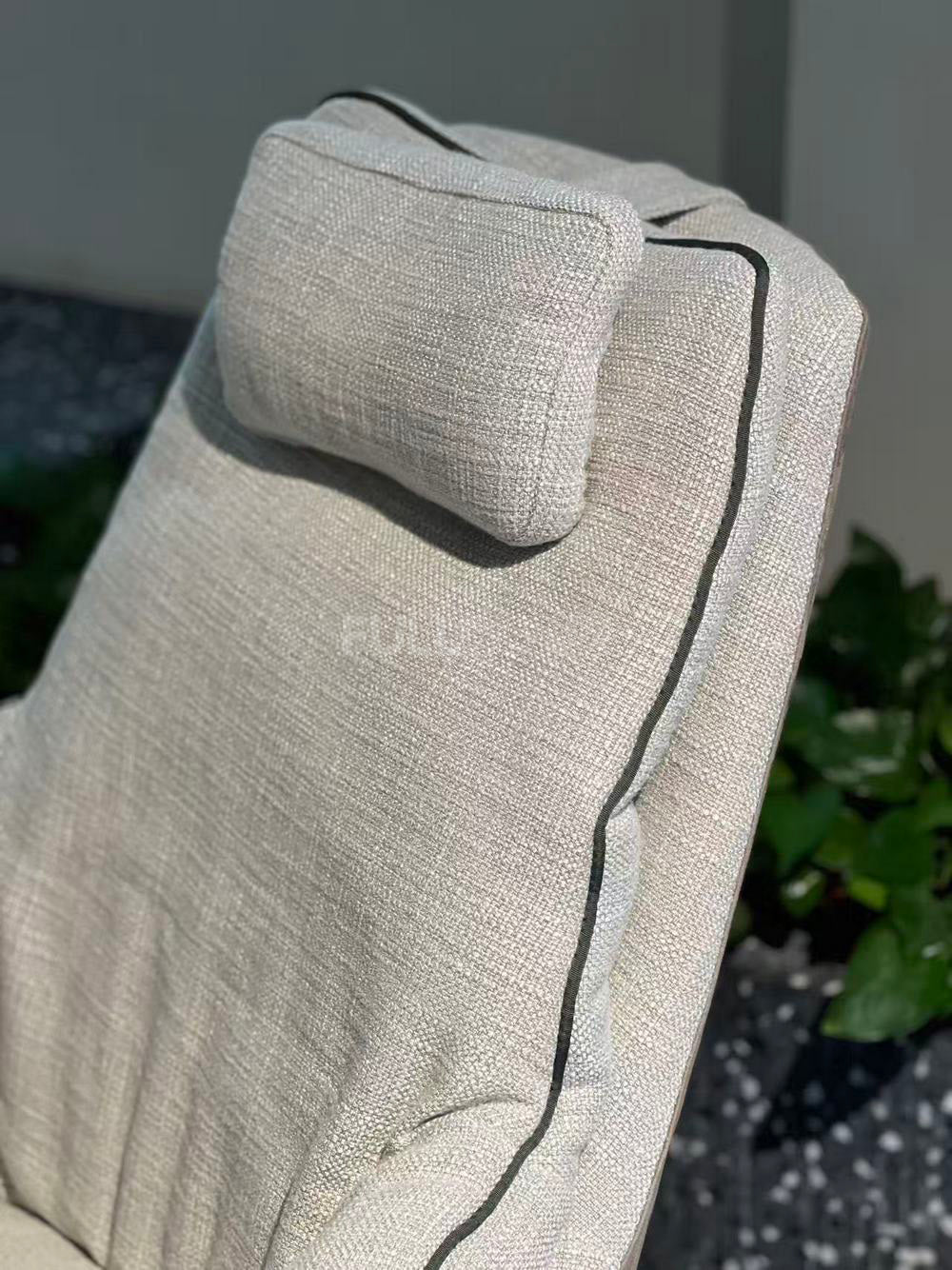 The Piped Outline Wing Chair