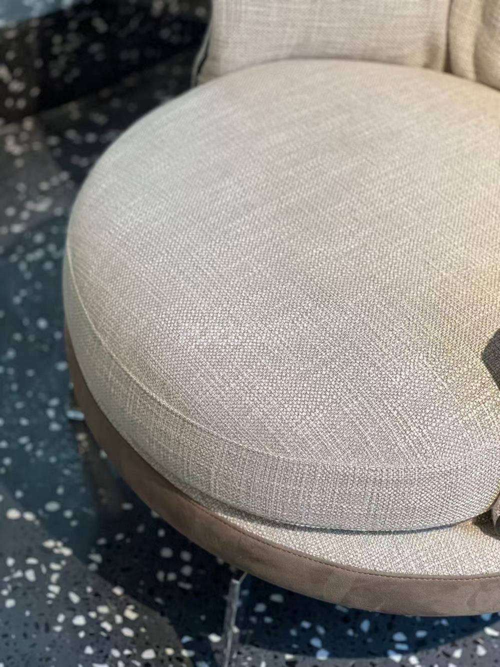 The Piped Outline Wing Chair