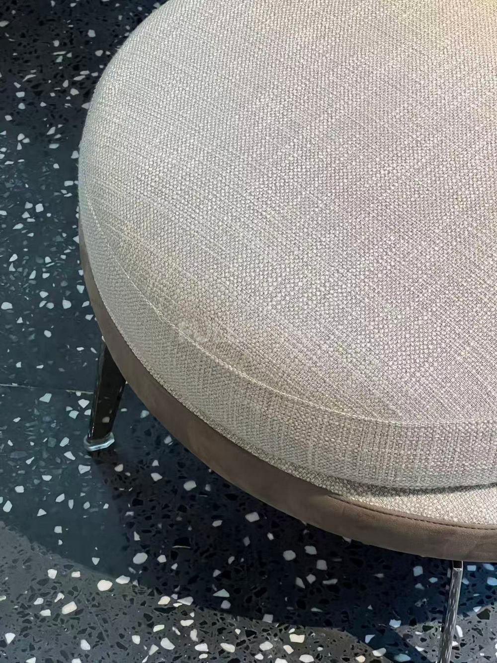 The Piped Outline Wing Chair