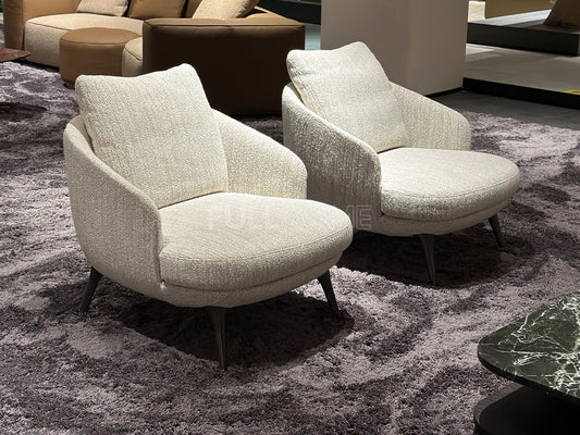 The Loose Pillow Lounge Chair