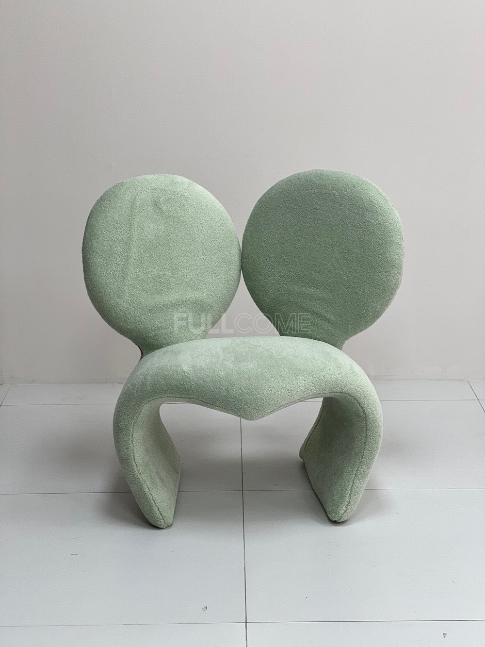 The Arch Lounge Chair