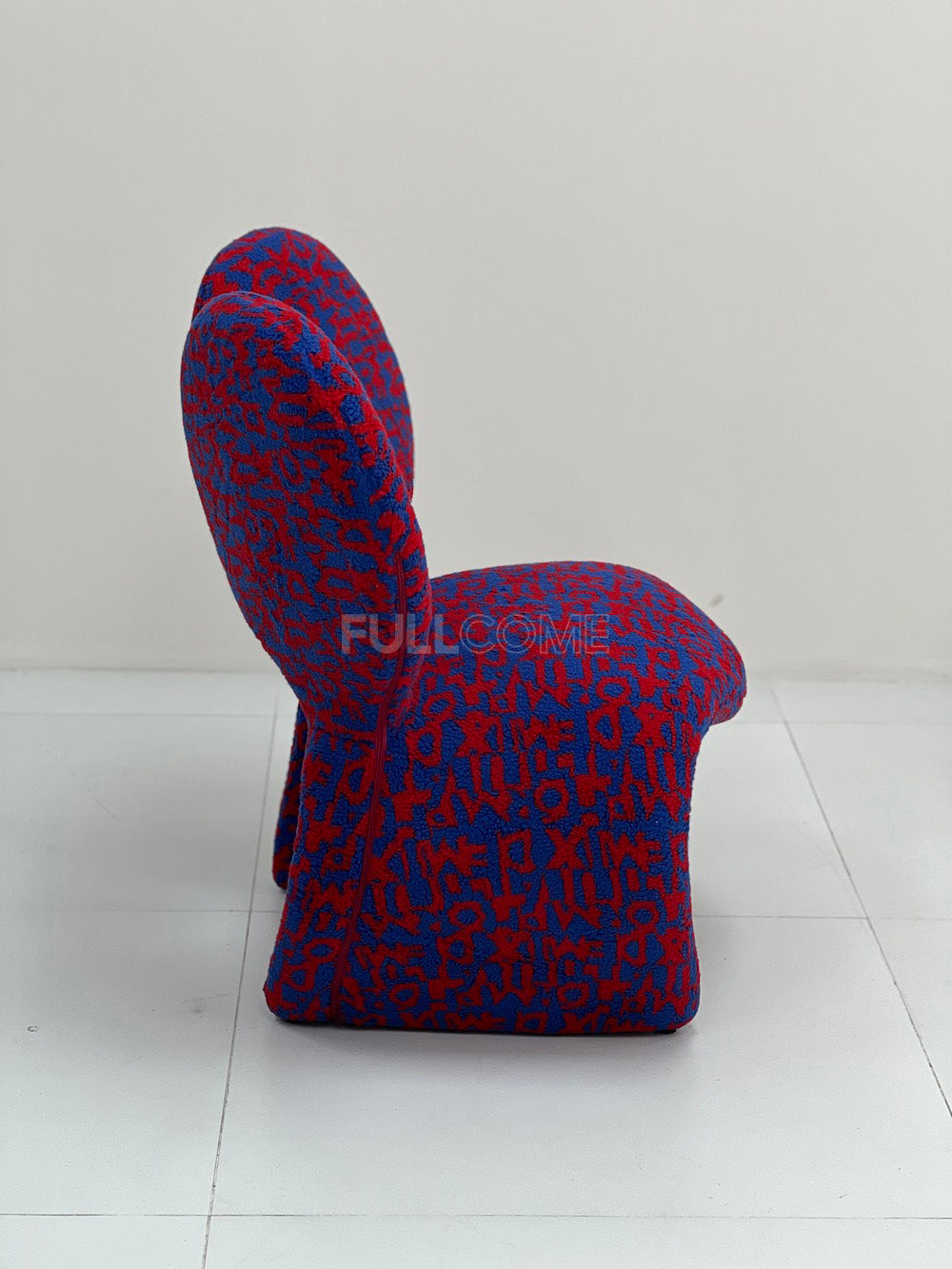 The Arch Lounge Chair